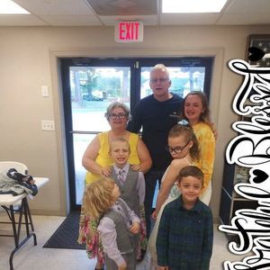 Meet your Posher, Sharon